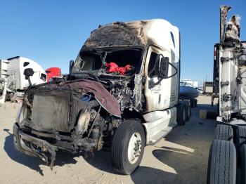  Salvage Freightliner Cascadia