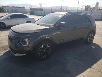  Salvage Kia Niro