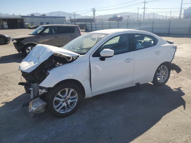  Salvage Toyota Yaris