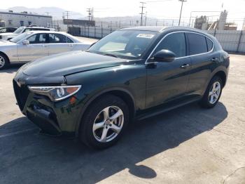  Salvage Alfa Romeo Stelvio