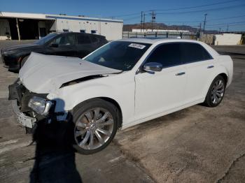  Salvage Chrysler 300