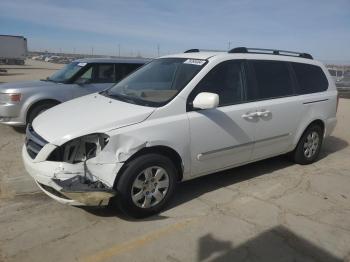  Salvage Hyundai Entourage