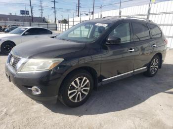  Salvage Nissan Pathfinder