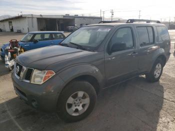  Salvage Nissan Pathfinder