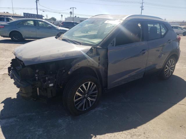  Salvage Nissan Kicks