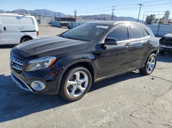  Salvage Mercedes-Benz GLA