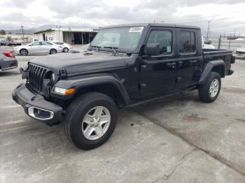  Salvage Jeep Gladiator