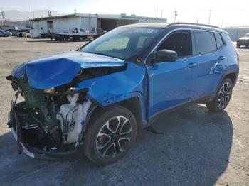  Salvage Jeep Compass