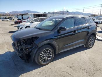  Salvage Hyundai TUCSON