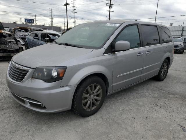  Salvage Chrysler Minivan