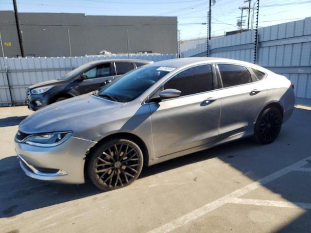  Salvage Chrysler 200