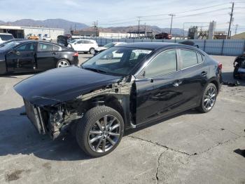  Salvage Mazda 3