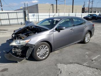  Salvage Lexus Es