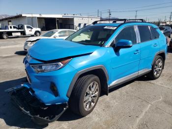  Salvage Toyota RAV4