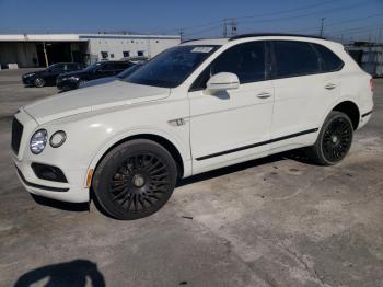  Salvage Bentley Bentayga