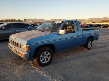  Salvage Nissan Titan