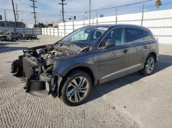  Salvage Audi Q7