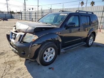  Salvage Nissan Pathfinder