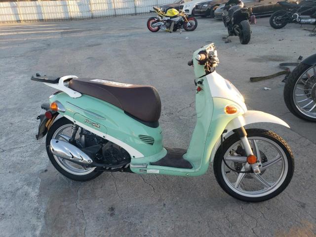  Salvage Kymco Usa Inc Scooter