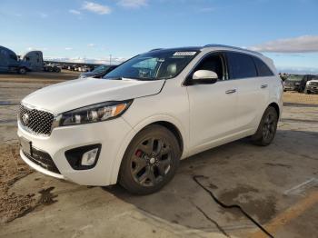  Salvage Kia Sorento