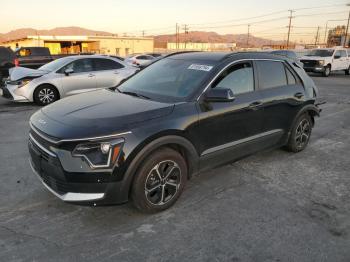  Salvage Kia Niro