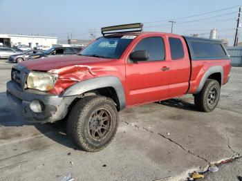  Salvage Toyota Tacoma