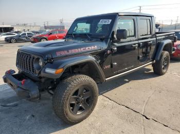  Salvage Jeep Gladiator