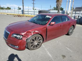  Salvage Chrysler 300