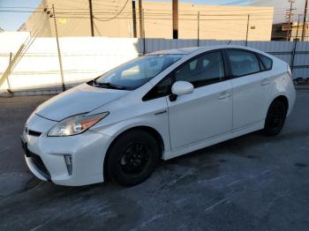  Salvage Toyota Prius