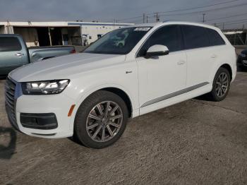  Salvage Audi Q7