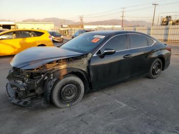  Salvage Lexus Es