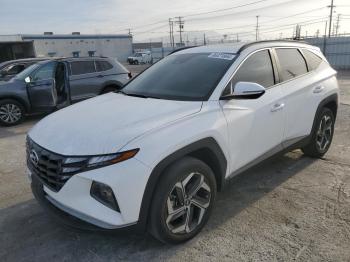  Salvage Hyundai TUCSON