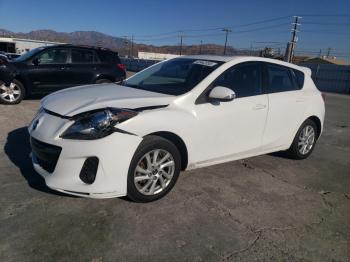  Salvage Mazda 3