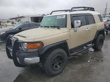  Salvage Toyota FJ Cruiser