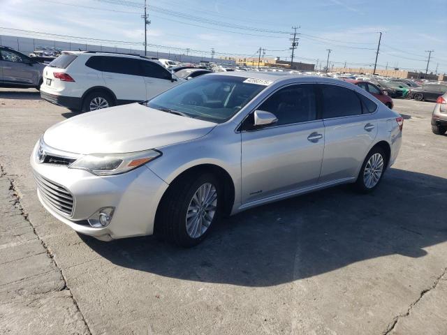  Salvage Toyota Avalon