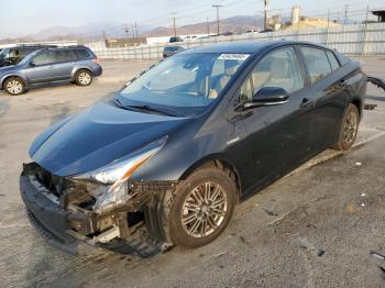  Salvage Toyota Prius