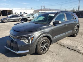  Salvage Kia Niro