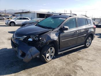  Salvage Toyota RAV4