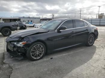  Salvage Alfa Romeo Giulia