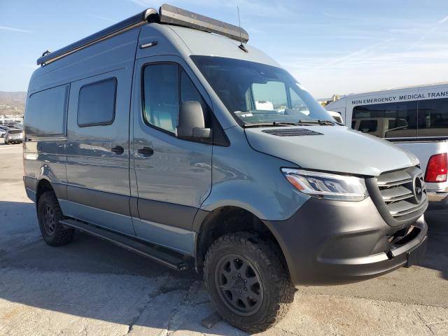  Salvage Mercedes-Benz Sprinter