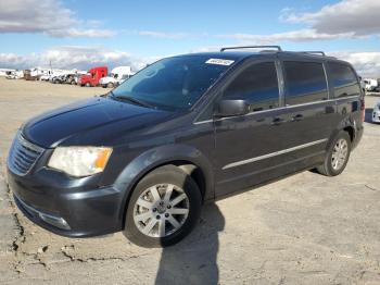  Salvage Chrysler Minivan