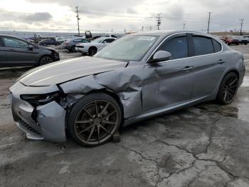  Salvage Alfa Romeo Giulia