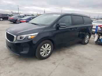  Salvage Kia Sedona