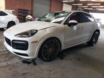  Salvage Porsche Cayenne