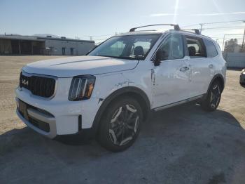  Salvage Kia Telluride