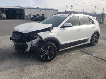  Salvage Kia Niro