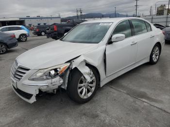  Salvage Hyundai Genesis