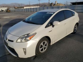  Salvage Toyota Prius