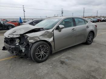  Salvage Lexus Es