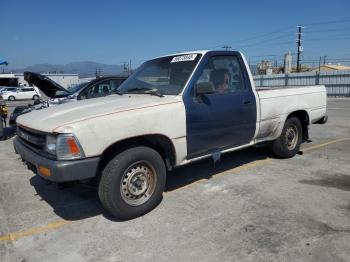  Salvage Toyota Pickup
